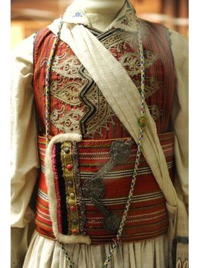 Costumes traditionnels au Musée de l'histoire de Macédoine